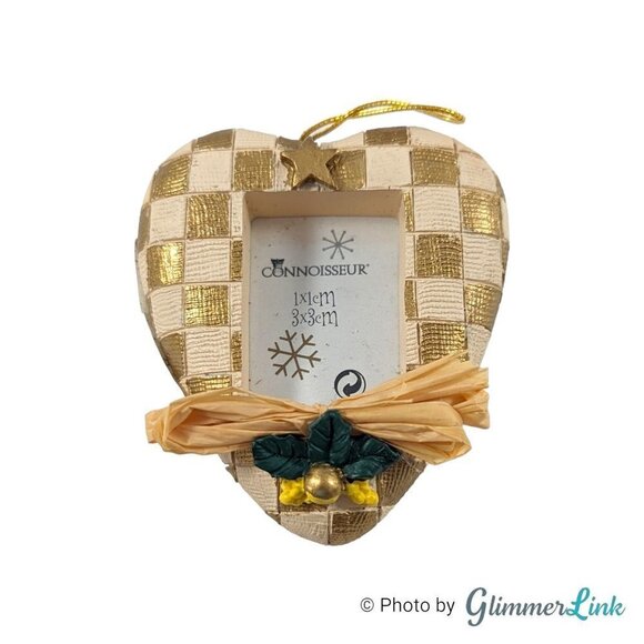 Connoisseur Other - Vintage Y2K Connoisseur Holiday Heart Photo Frame Magnet Ornament